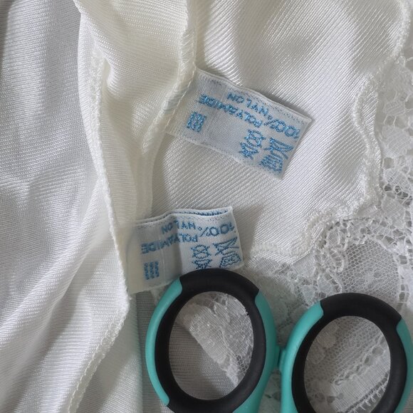 Vtg Gafer Full Slip Nightgown Robe Set IT 4  L White Nylon Calais Lace Italy NOS - Picture 9 of 16